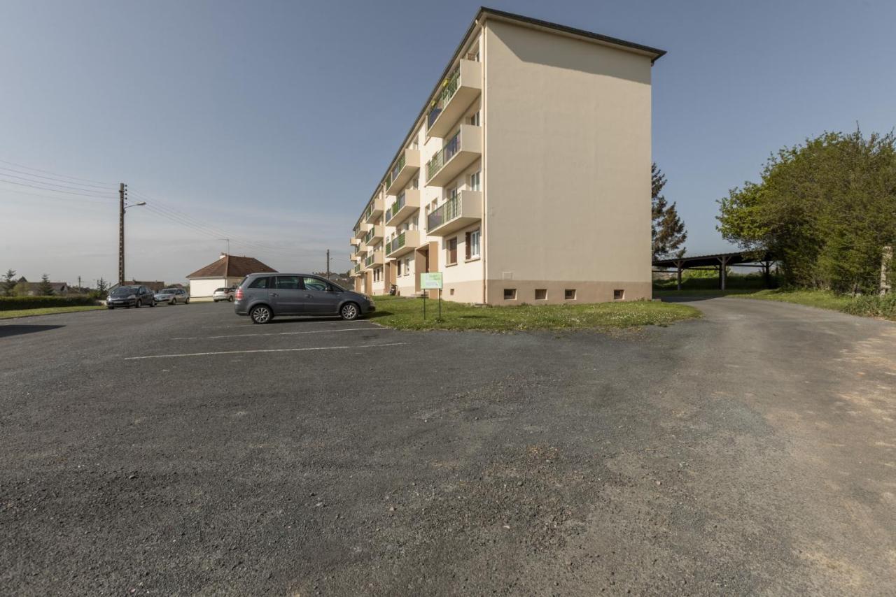 Lacolline-Ponthebert,Com - Appartement Entier Renove -Grand Parking Gratuit, Tout Equipe, Confortable, Netflix Et Amazon Prime Gratuits Et Illimites, Matelas Emma, Lave Linge, Vue Sur La Vallee, Rdc Exterior photo