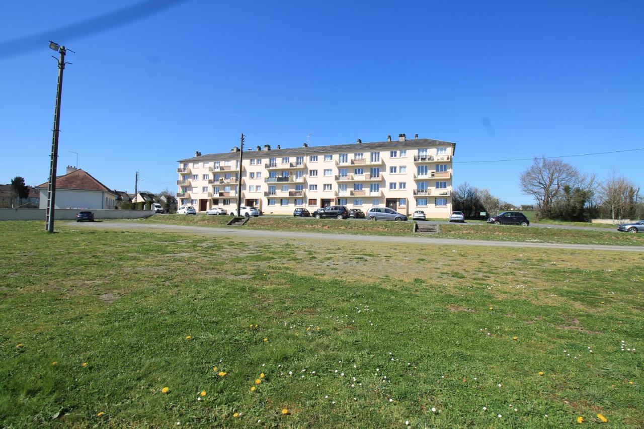 Lacolline-Ponthebert,Com - Appartement Entier Renove -Grand Parking Gratuit, Tout Equipe, Confortable, Netflix Et Amazon Prime Gratuits Et Illimites, Matelas Emma, Lave Linge, Vue Sur La Vallee, Rdc Exterior photo