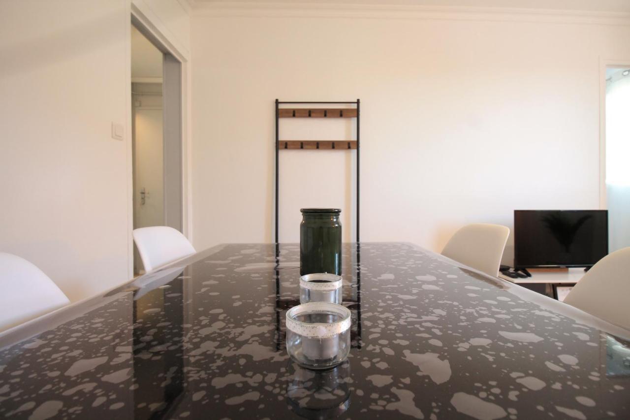 Lacolline-Ponthebert,Com - Appartement Entier Renove -Grand Parking Gratuit, Tout Equipe, Confortable, Netflix Et Amazon Prime Gratuits Et Illimites, Matelas Emma, Lave Linge, Vue Sur La Vallee, Rdc Exterior photo