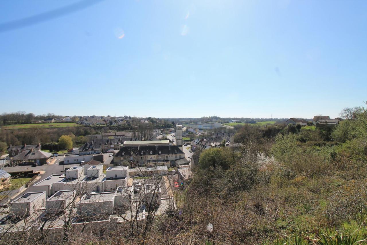 Lacolline-Ponthebert,Com - Appartement Entier Renove -Grand Parking Gratuit, Tout Equipe, Confortable, Netflix Et Amazon Prime Gratuits Et Illimites, Matelas Emma, Lave Linge, Vue Sur La Vallee, Rdc Exterior photo