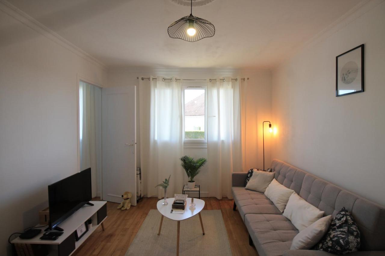 Lacolline-Ponthebert,Com - Appartement Entier Renove -Grand Parking Gratuit, Tout Equipe, Confortable, Netflix Et Amazon Prime Gratuits Et Illimites, Matelas Emma, Lave Linge, Vue Sur La Vallee, Rdc Exterior photo