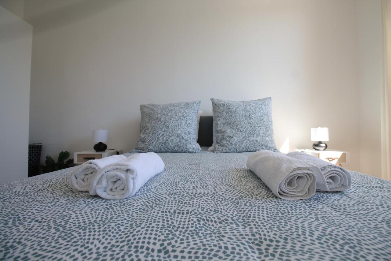 Lacolline-Ponthebert,Com - Appartement Entier Renove -Grand Parking Gratuit, Tout Equipe, Confortable, Netflix Et Amazon Prime Gratuits Et Illimites, Matelas Emma, Lave Linge, Vue Sur La Vallee, Rdc Exterior photo